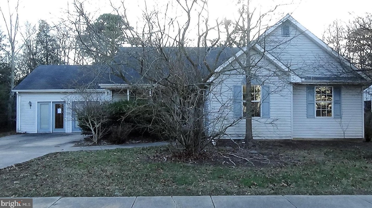 238 Harbourtown Blvd, Tuckerton, NJ 08087-3308