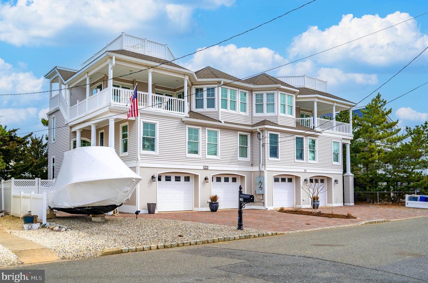 13 E 41st #a, Long Beach Township, NJ 08008