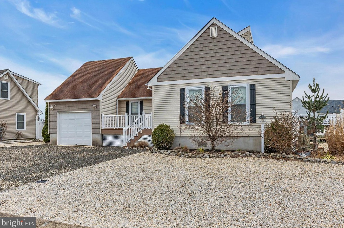 170 Eileen Ln, Cedar Bonnet Island, NJ 08050