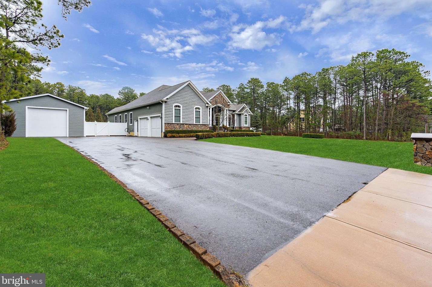 1920 New York Ave, Lakehurst, NJ 08759
