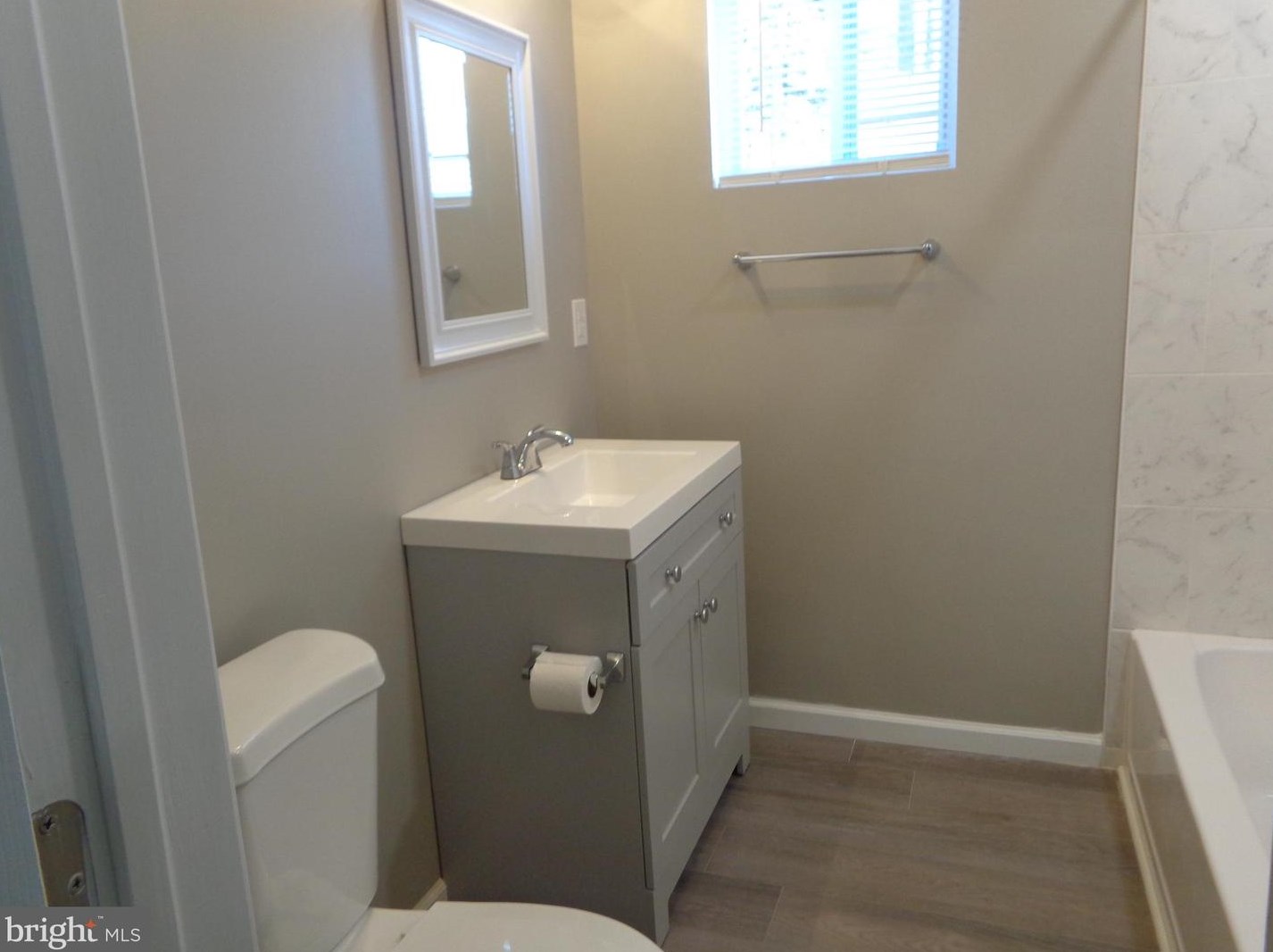 5 Fairway Dr #5, Tuckerton, NJ 08087