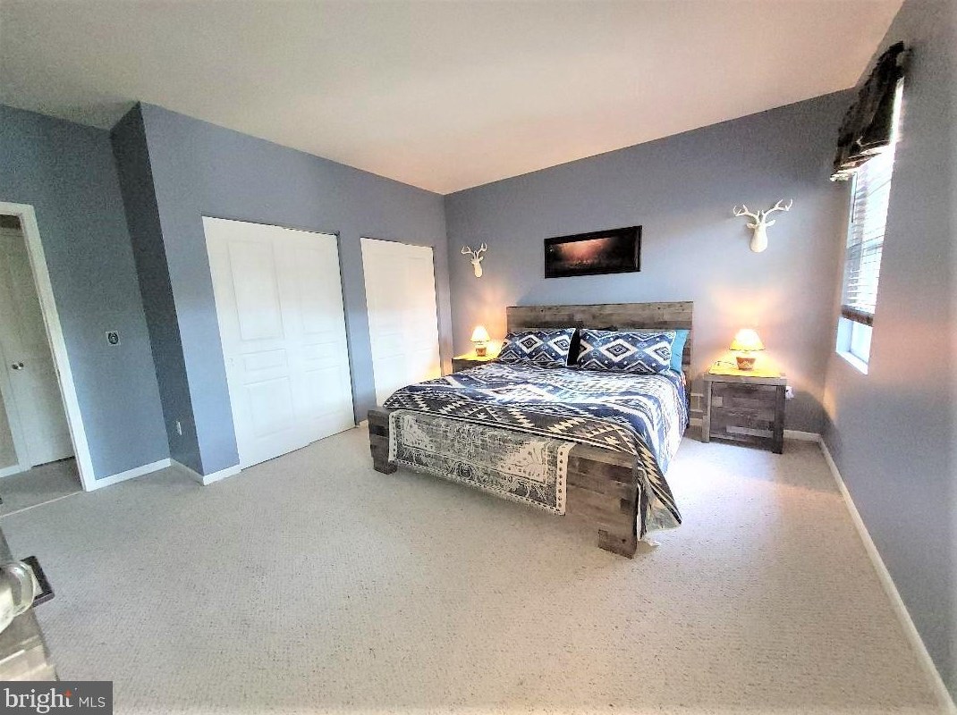 89 Briarwood Dr, Tuckerton NJ  08087-4007 exterior