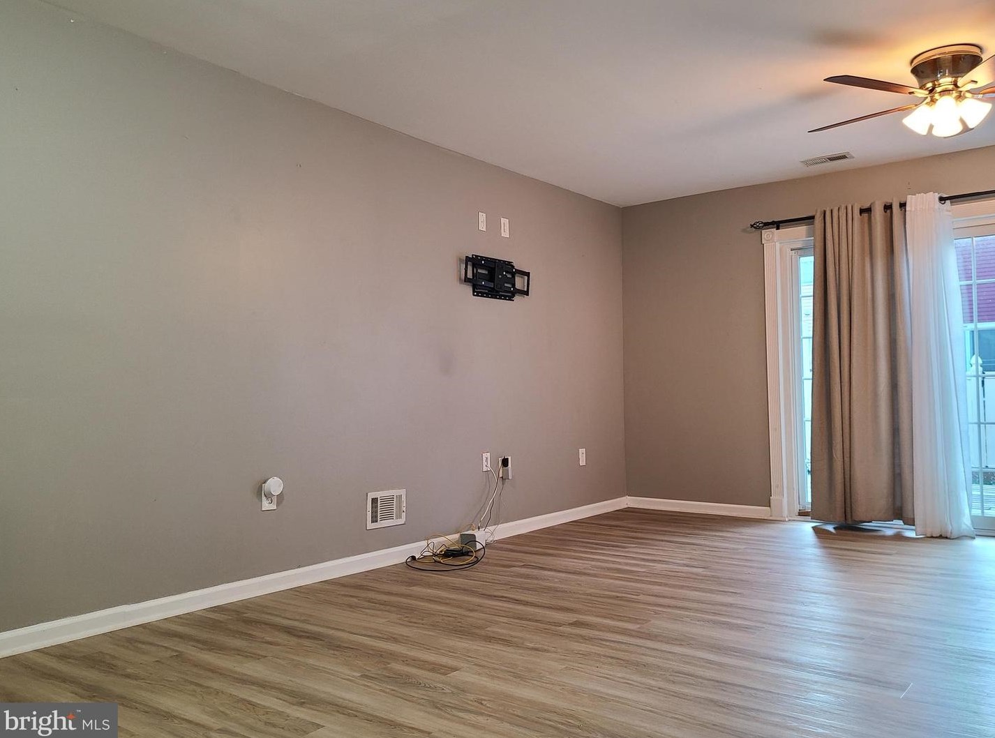 404 Ibis Ct, Tuckerton NJ  08087-3105 exterior