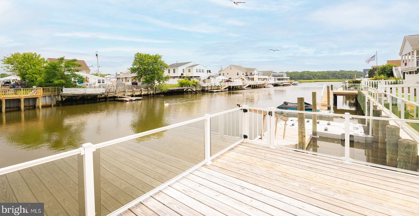 109 Dory Dr, Tuckerton NJ  08087-1621 exterior