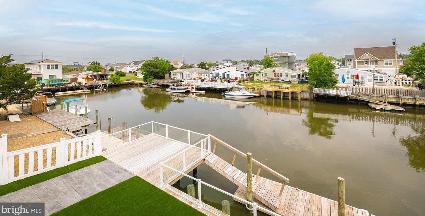 109 Dory Dr, Tuckerton, NJ 08087-1619