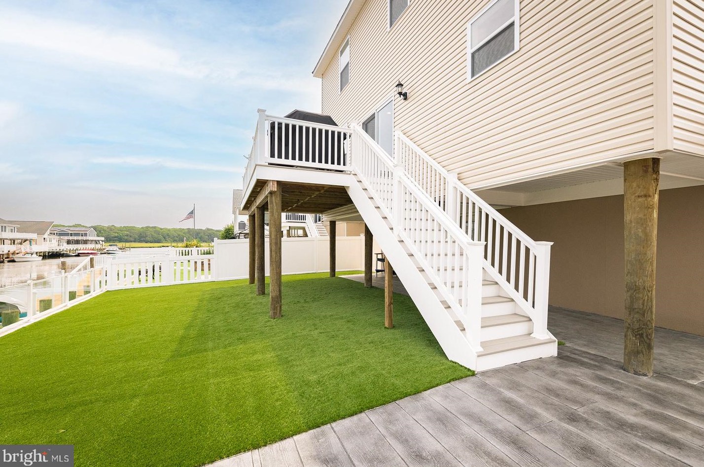 109 Dory Dr, Tuckerton NJ  08087-1621 exterior