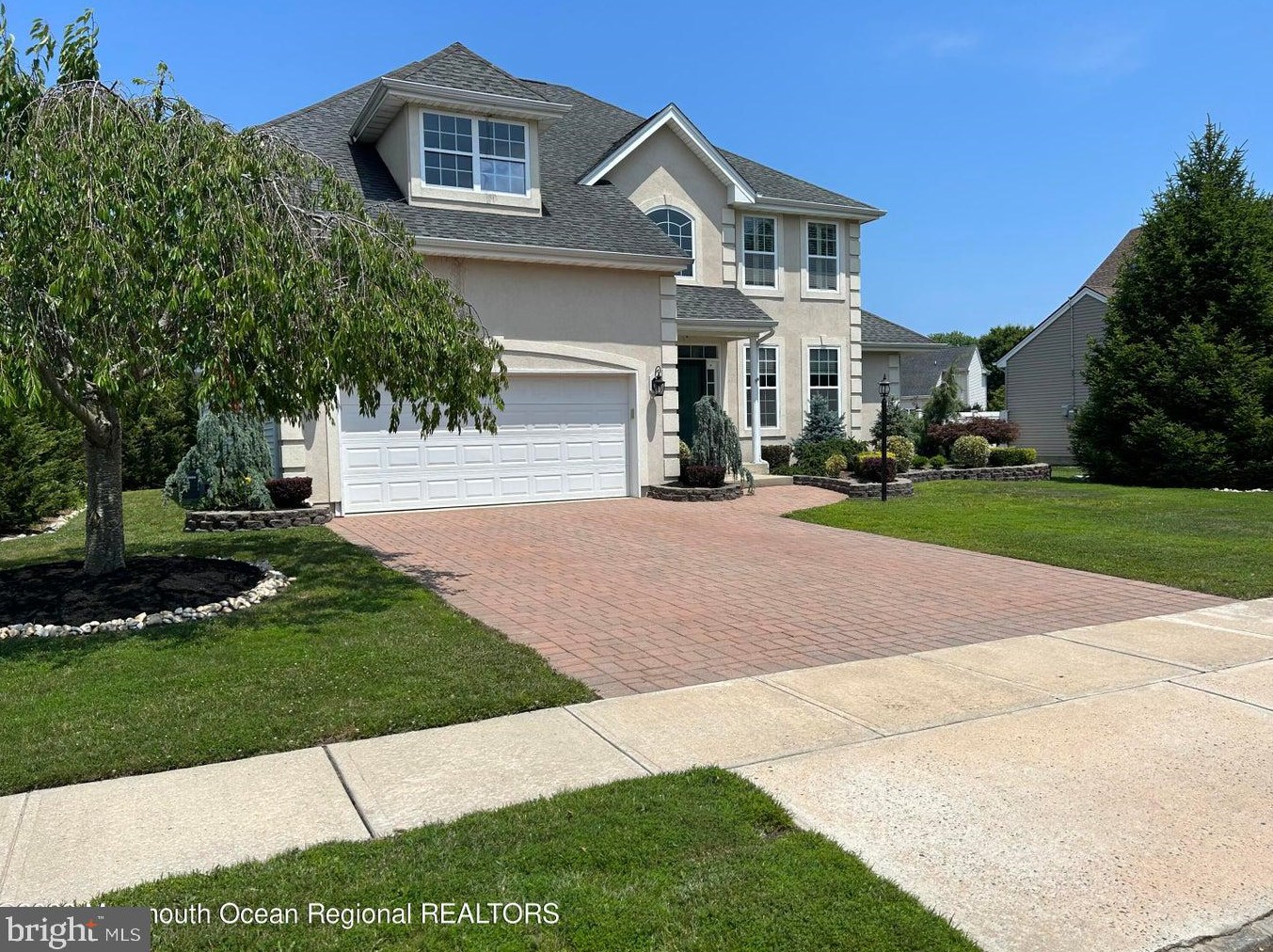 7 Greenside Dr, Tuckerton, NJ 08087-2097