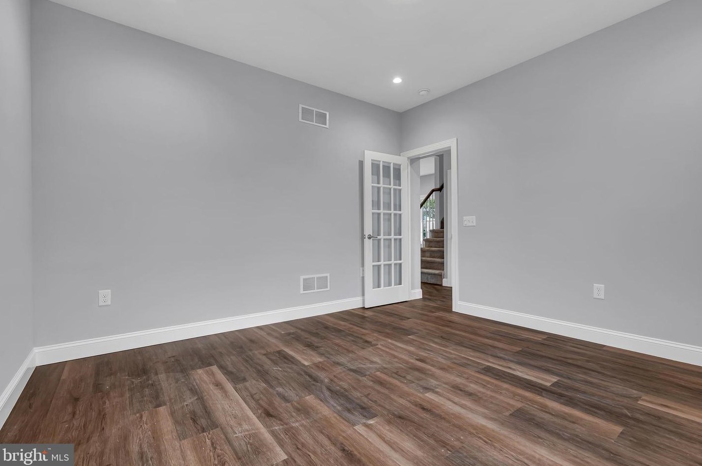 30 Drake Way, Toms River NJ  08753-2016 exterior