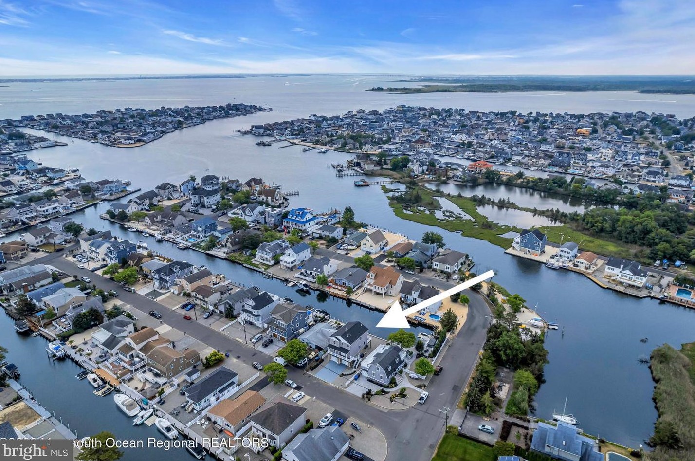30 Drake Way, Toms River NJ  08753-2016 exterior
