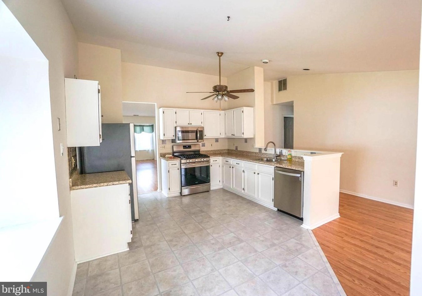 110 Danbury Dr, Tuckerton, NJ 08087-1366