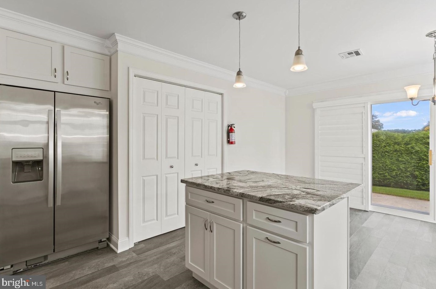 14 Olstins Ct, Toms River NJ 08757-6243 exterior