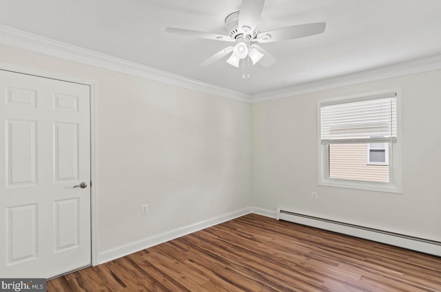 14 Olstins Ct, Toms River NJ 08757-6243 exterior