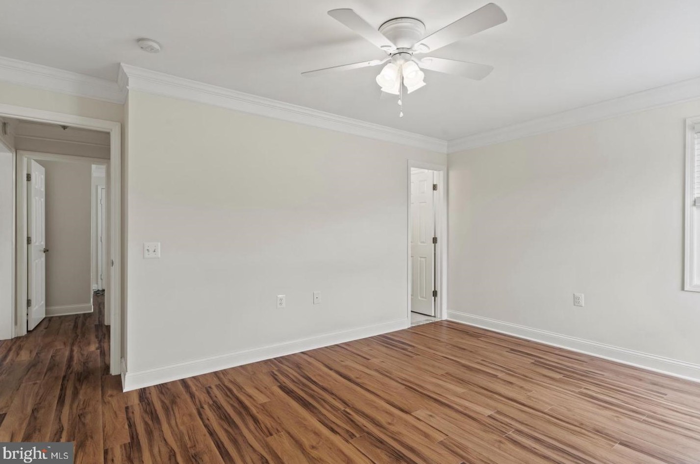 14 Olstins Ct, Toms River NJ 08757-6243 exterior