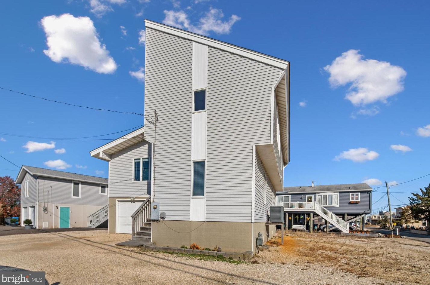 1296 E Bay Ave, Cedar Bonnet Island, NJ 08050