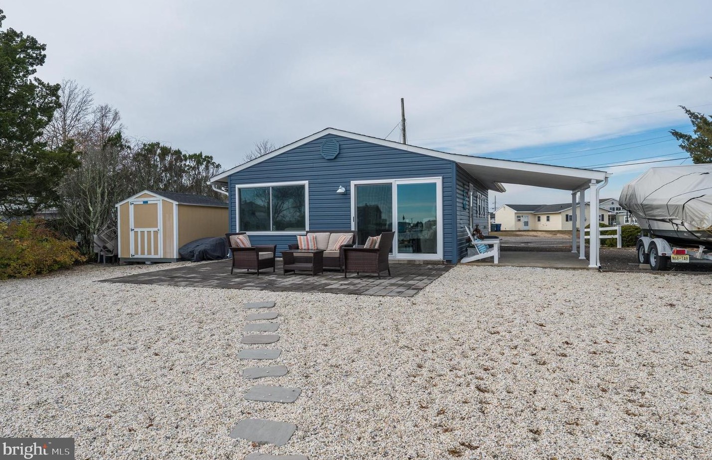 41 Los Angeles Dr, Tuckerton NJ  08087-1211 exterior