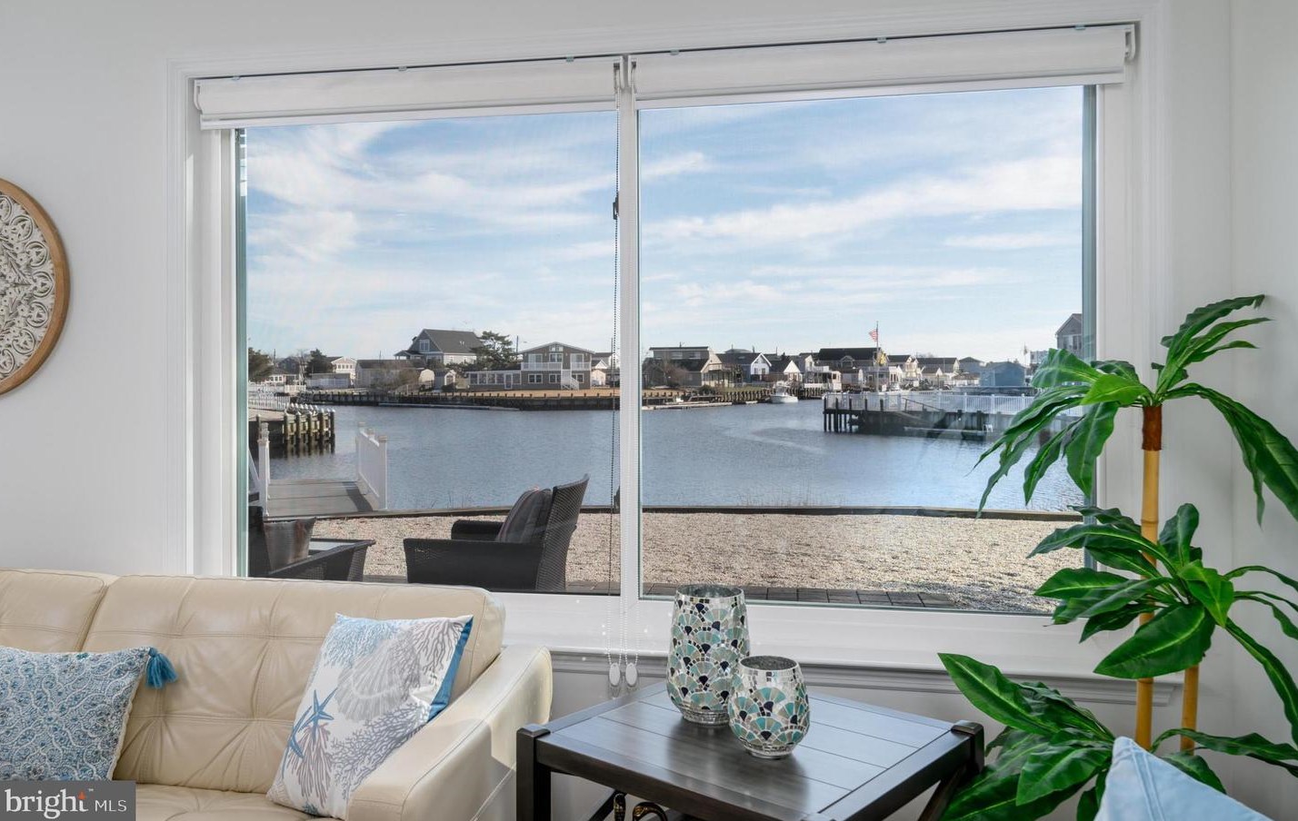41 Los Angeles Dr, Tuckerton NJ  08087-1211 exterior