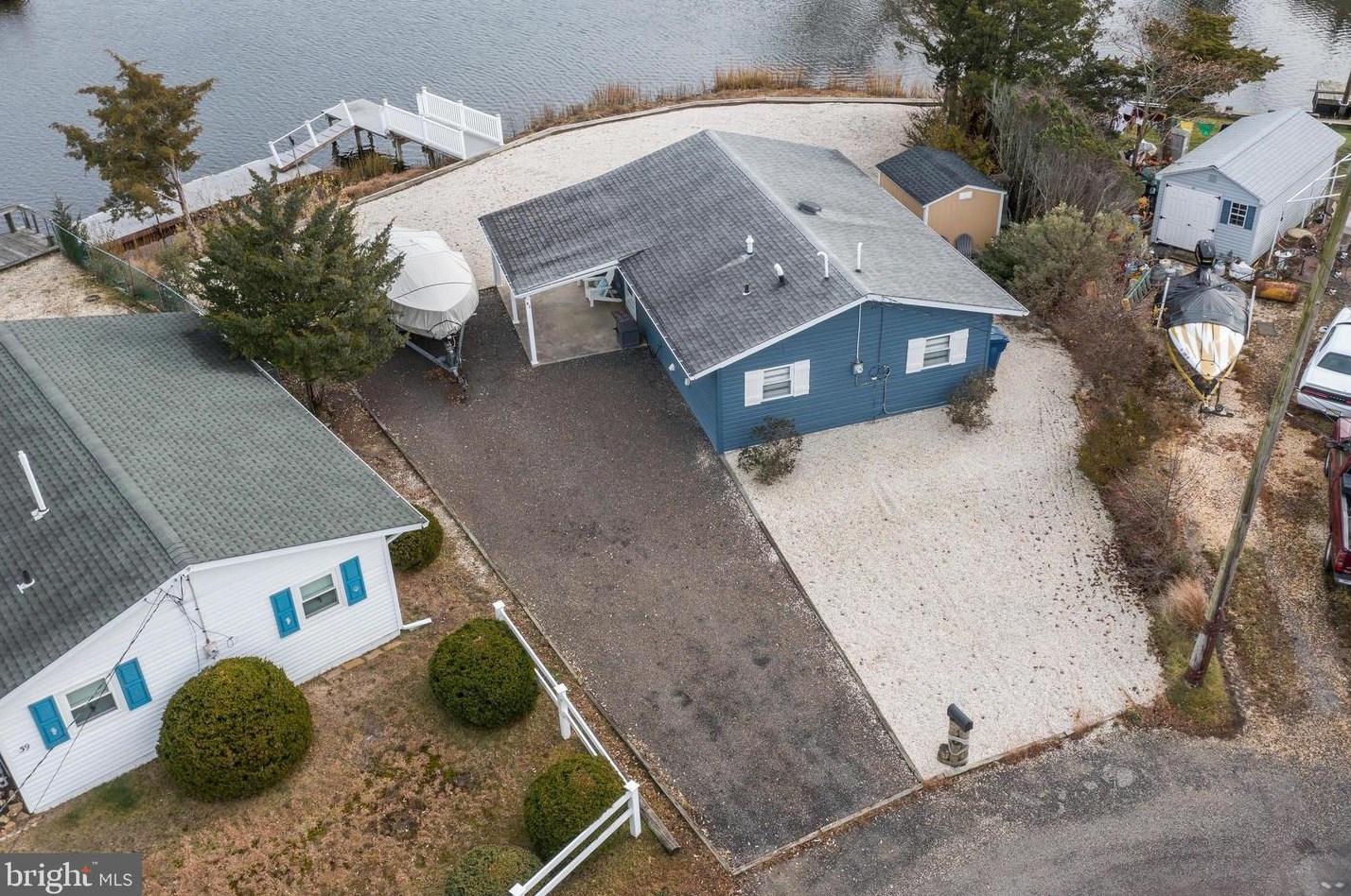 41 Los Angeles Dr, Tuckerton NJ  08087-1211 exterior