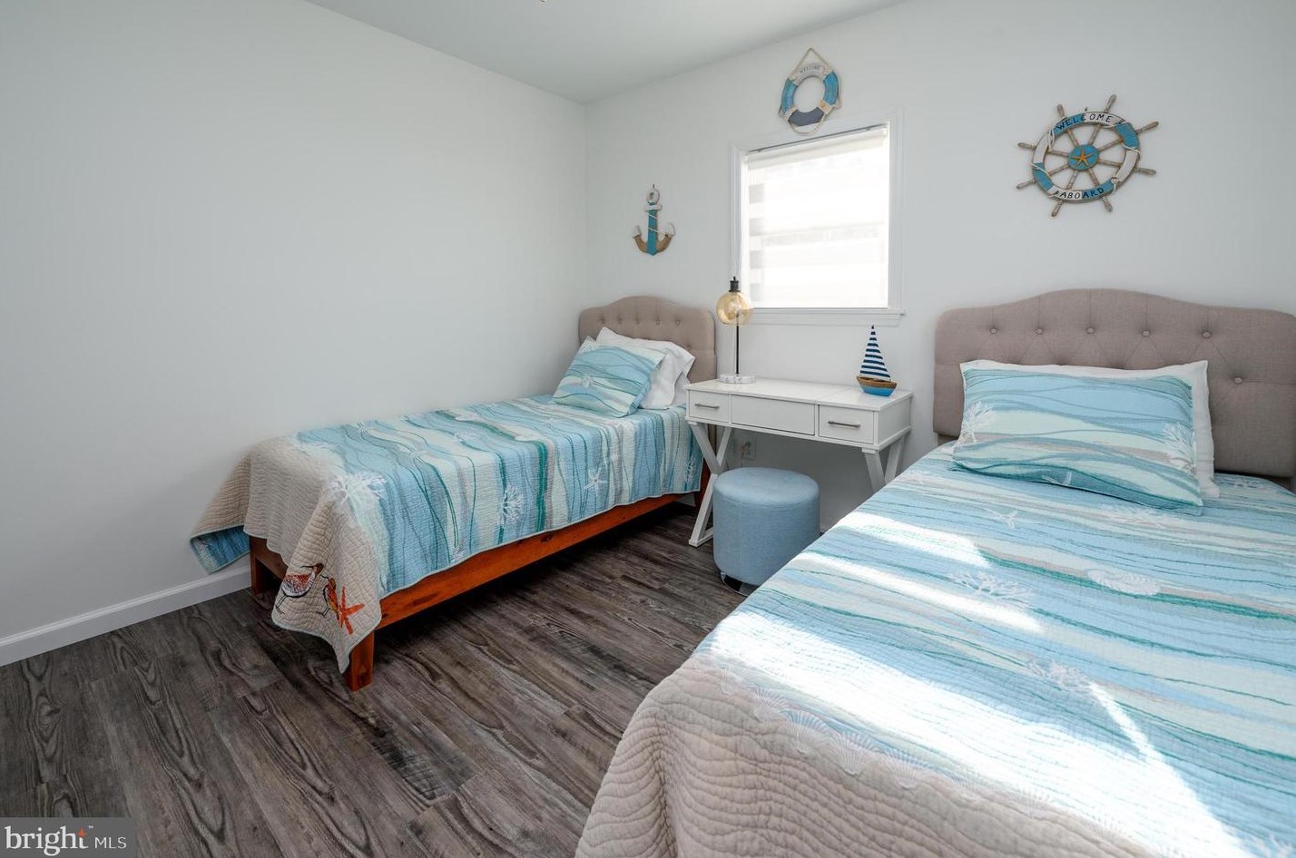 41 Los Angeles Dr, Tuckerton NJ  08087-1211 exterior