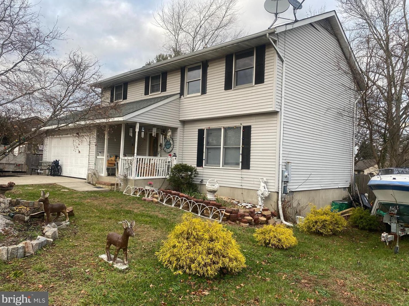 15 Cedarbrook Ln, Tuckerton, NJ 08087-1842