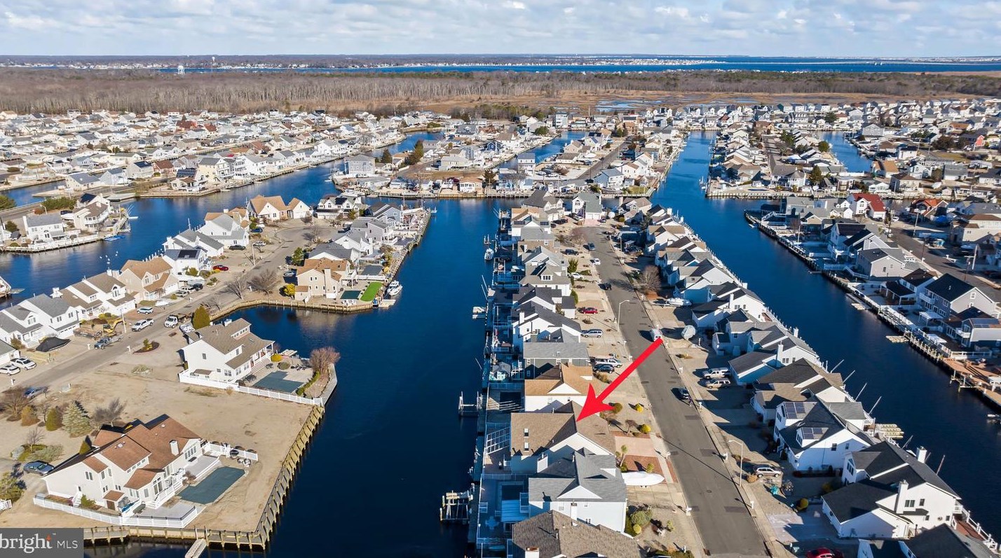 26 Toppinglift Dr, Berkeley Township, NJ 08721