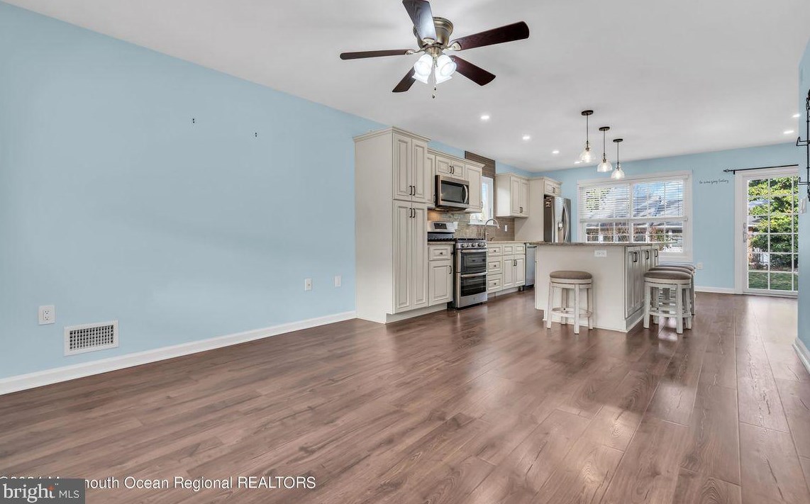 2342 Mount Hood Ln, Toms River NJ  08753-1521 exterior