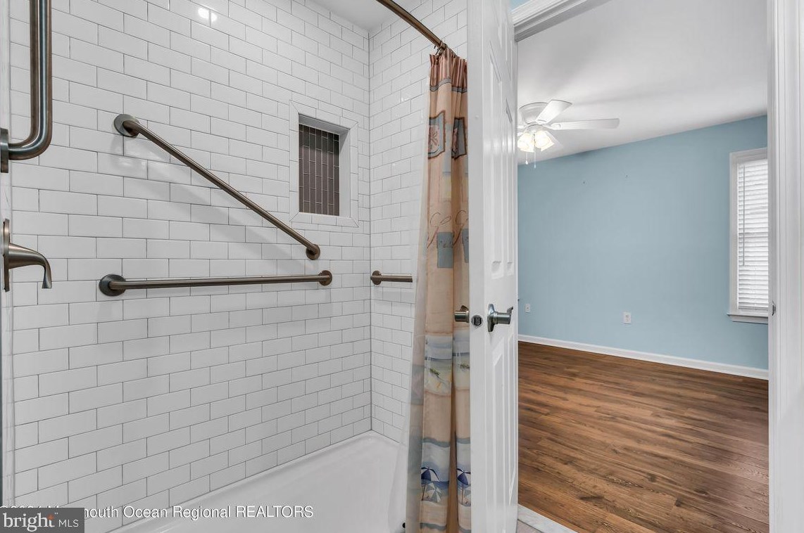 2342 Mount Hood Ln, Toms River NJ  08753-1521 exterior