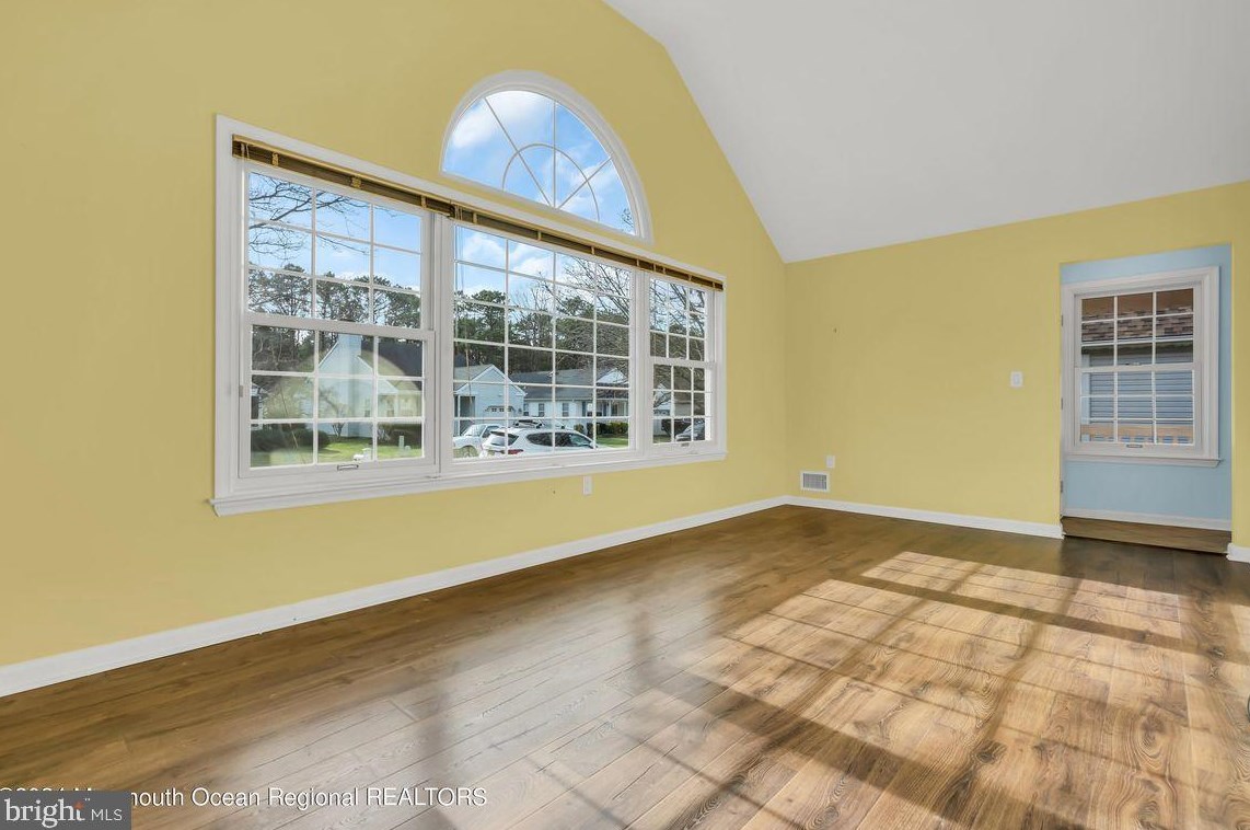 2342 Mount Hood Ln, Toms River NJ  08753-1521 exterior