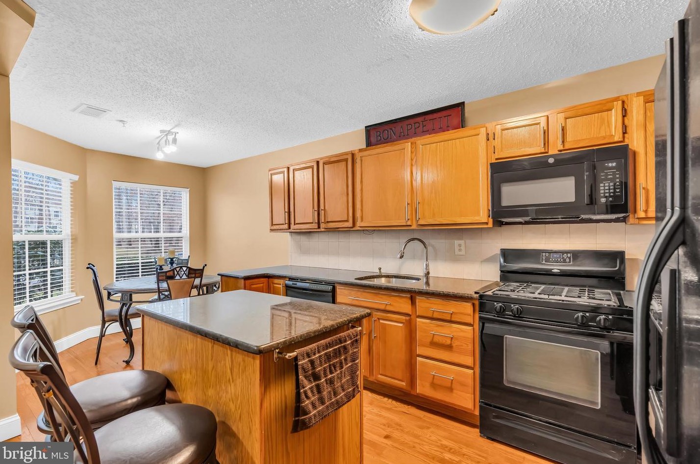 4202 Norma Pl, Toms River NJ  08755-1073 exterior