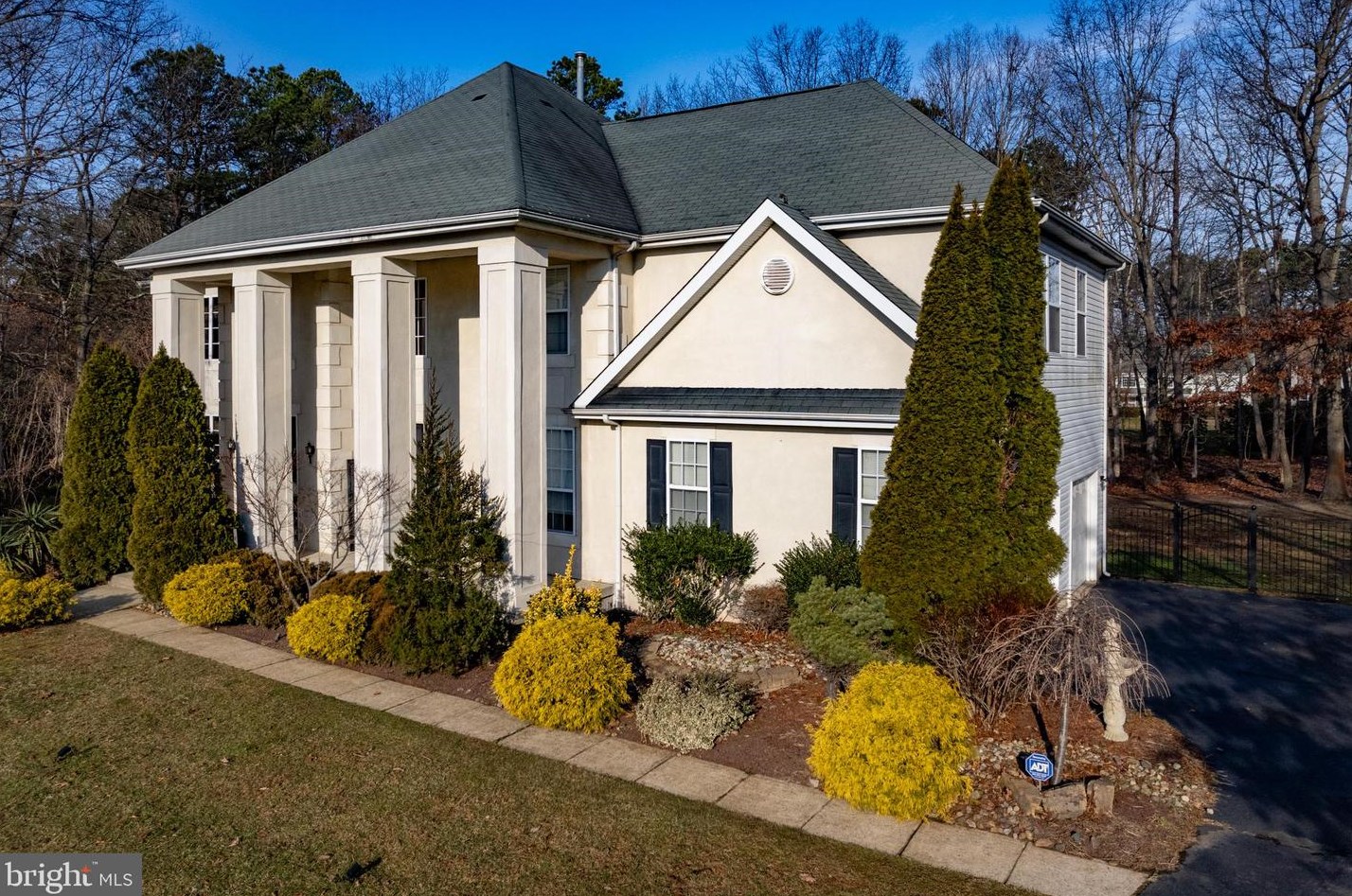 10 Normandy Dr, Jackson Twp, NJ 08527