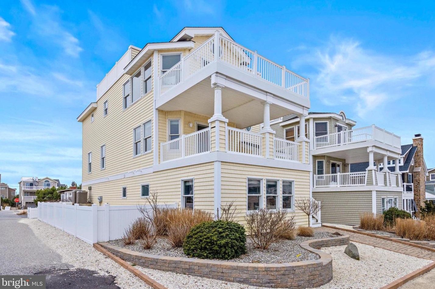 20 22nd St, Long Beach Township, NJ 08008
