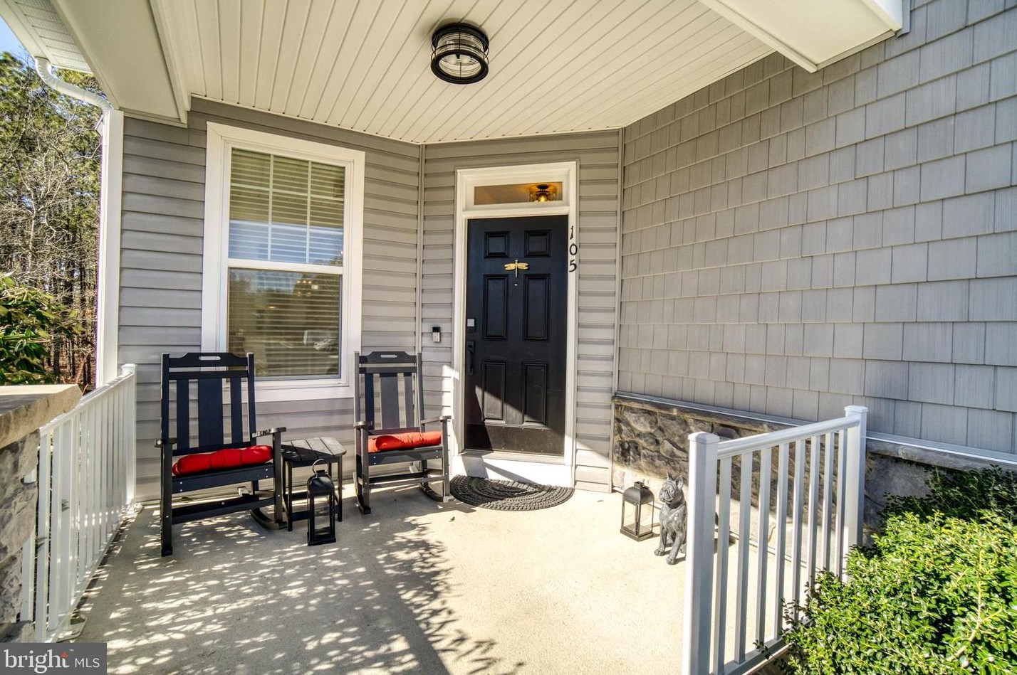 105 Newport Way, Tuckerton NJ  08087-3644 exterior