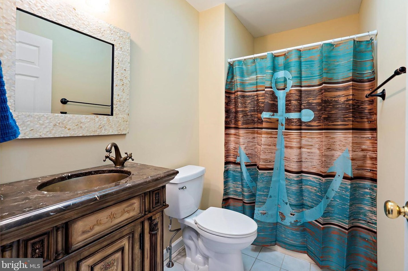 250 Heron Rd, Tuckerton NJ  08087-2410 exterior