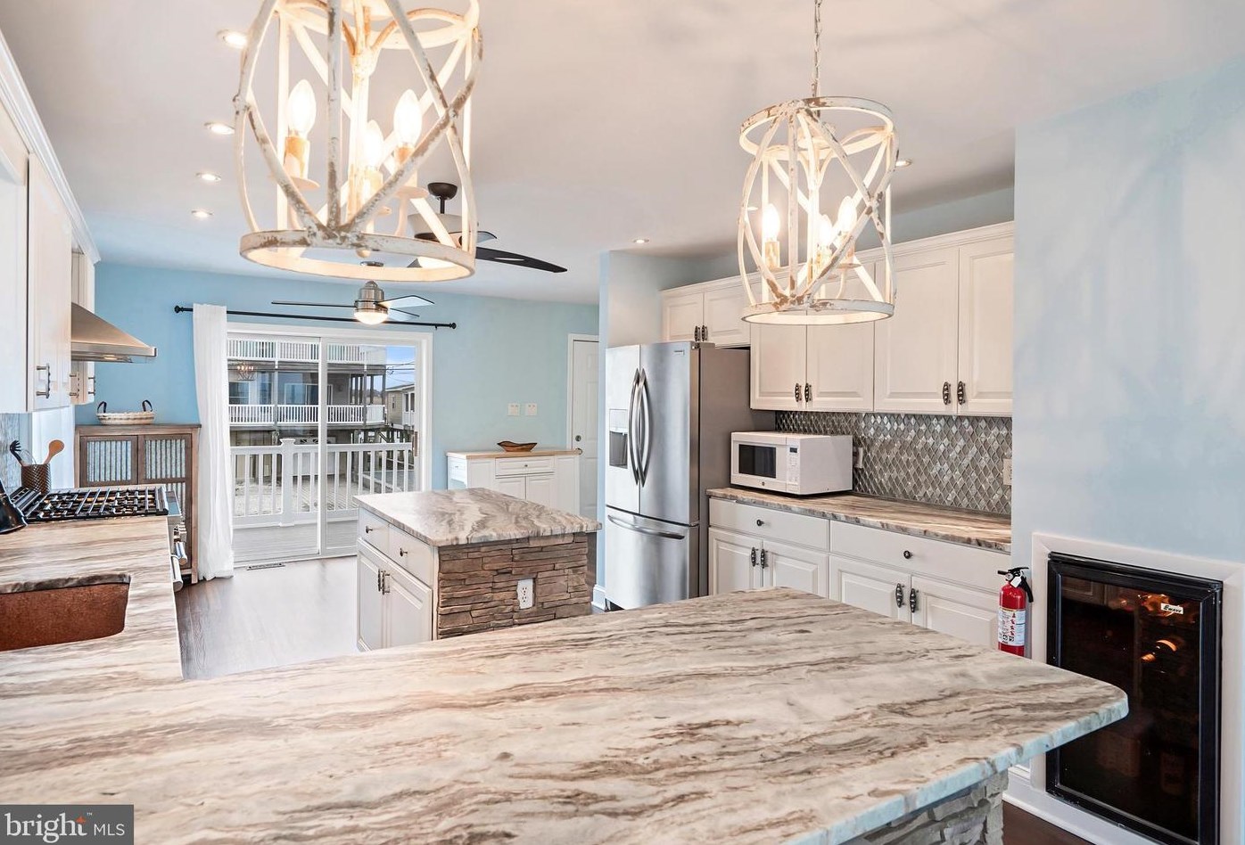 250 Heron Rd, Tuckerton NJ  08087-2410 exterior