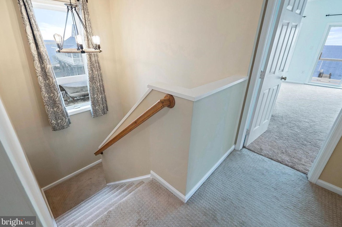250 Heron Rd, Tuckerton NJ  08087-2410 exterior