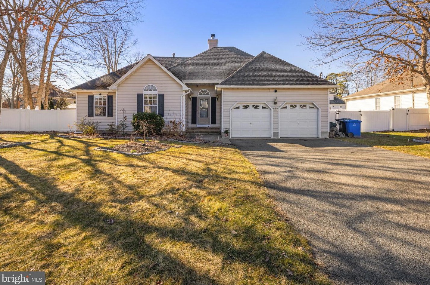 312 Lighthouse Dr, Cedar Bonnet Island, NJ 08050