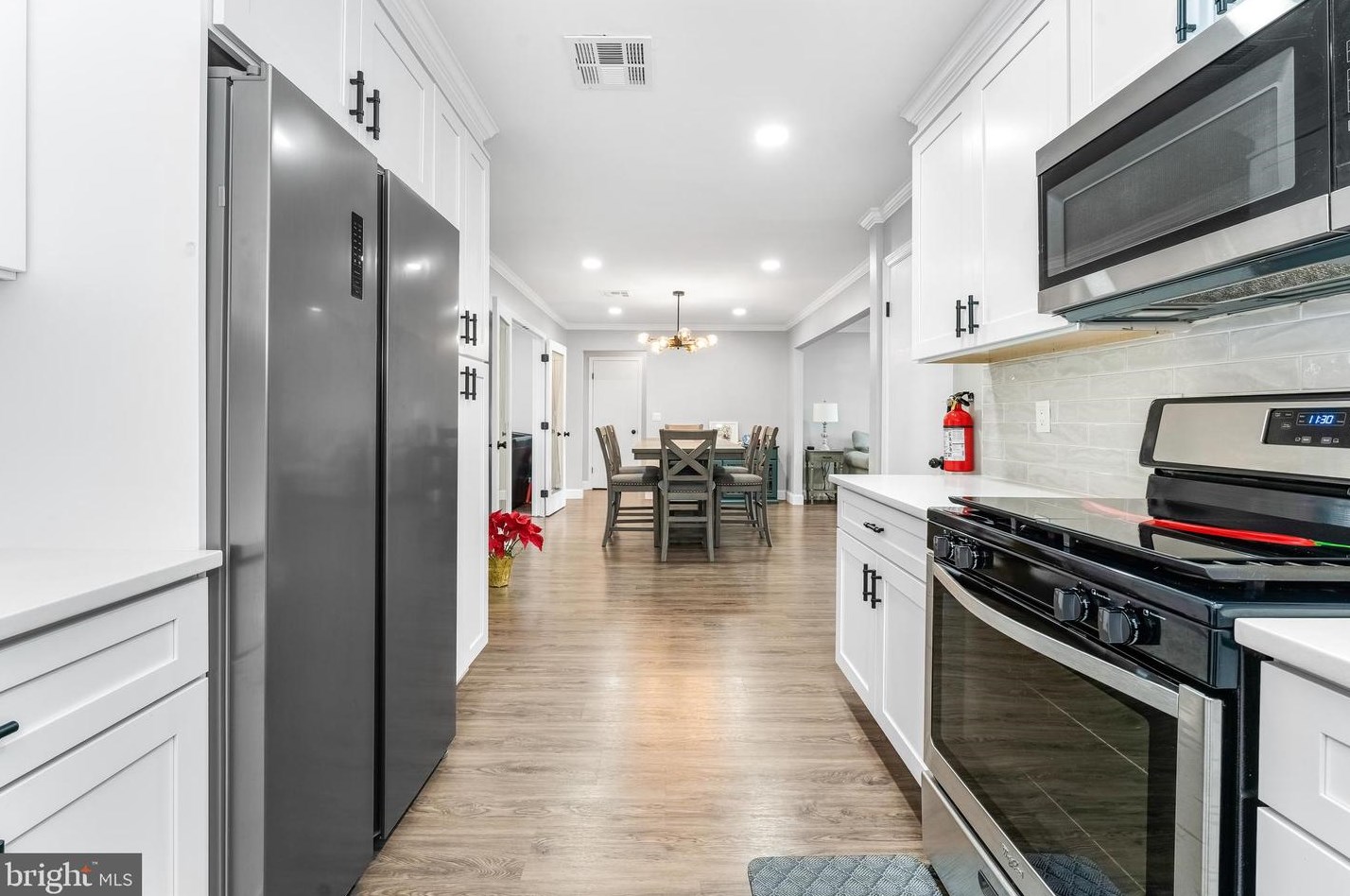 174 Westbrook Dr, Toms River NJ  08757-4733 exterior