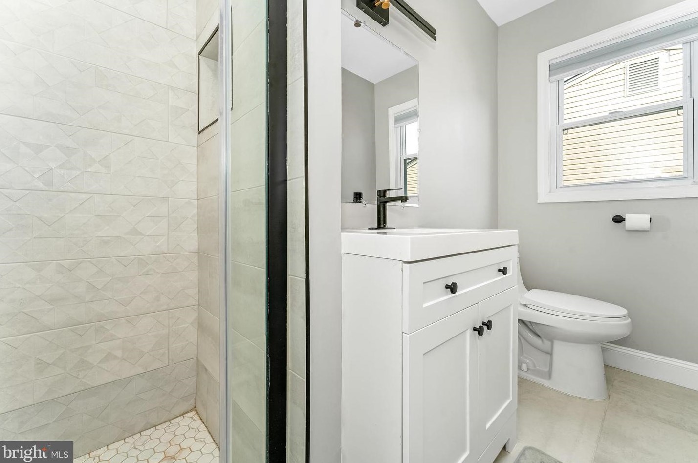 174 Westbrook Dr, Toms River NJ  08757-4733 exterior