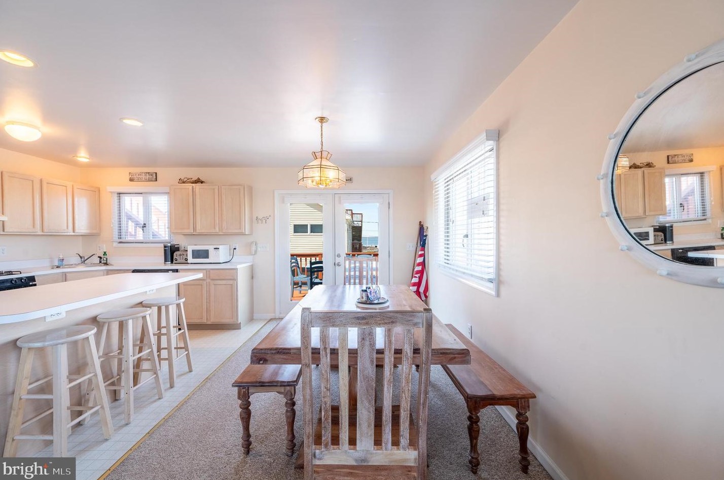 2 Connecticut Ave, Long Beach Township NJ  08008-3413 exterior