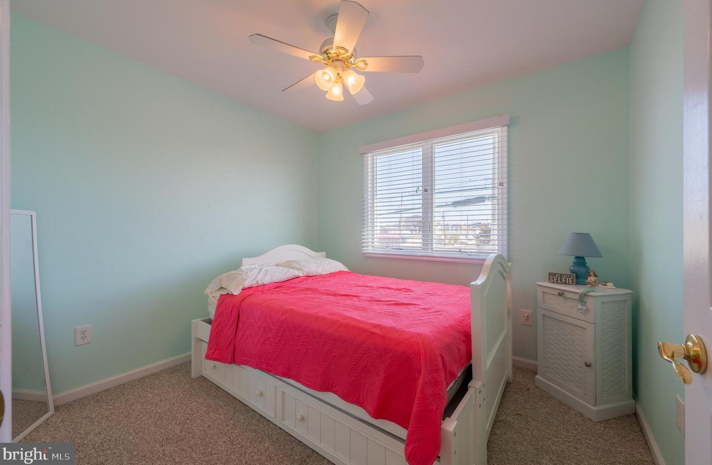 2 Connecticut Ave, Long Beach Township NJ  08008-3413 exterior