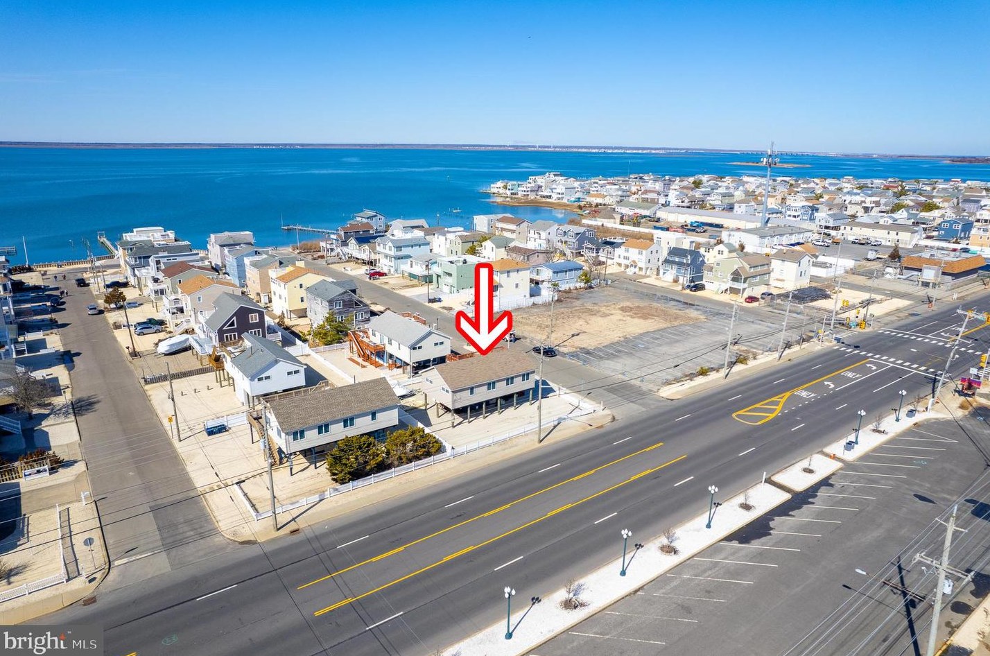 2 Connecticut Ave, Long Beach Township NJ  08008-3413 exterior