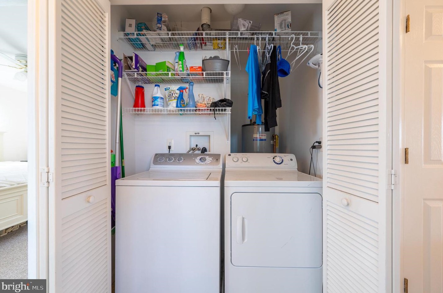 2 Connecticut Ave, Long Beach Township NJ  08008-3413 exterior