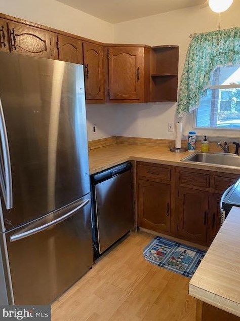 2 Hale Ln #c, Lakehurst, NJ 08759