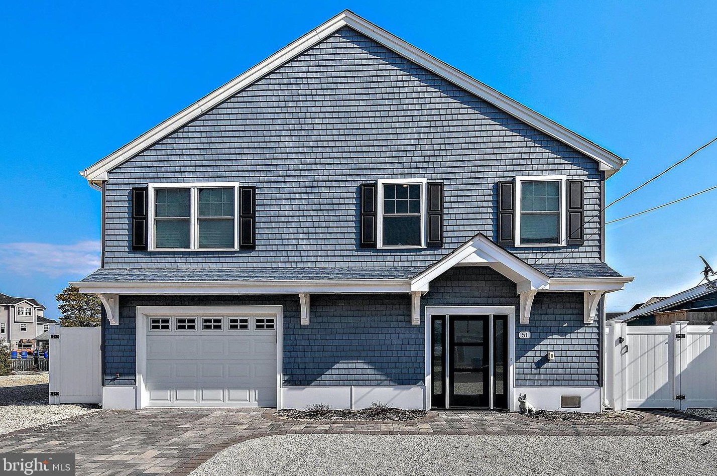51 Harold Ln, Cedar Bonnet Island, NJ 08050