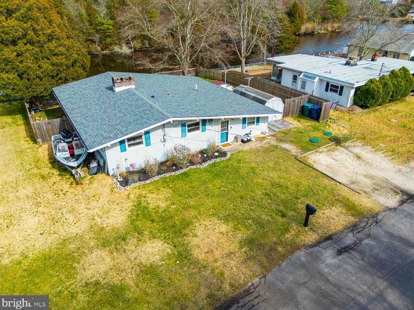 61 Sea Meadow Dr, Tuckerton, NJ 08087
