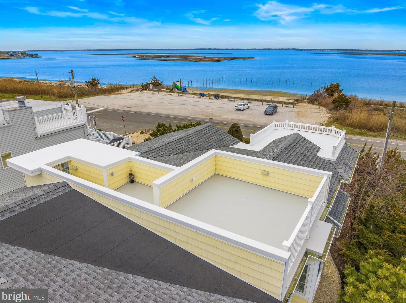 2408 Bayview Ave, Barnegat Light, NJ 08006