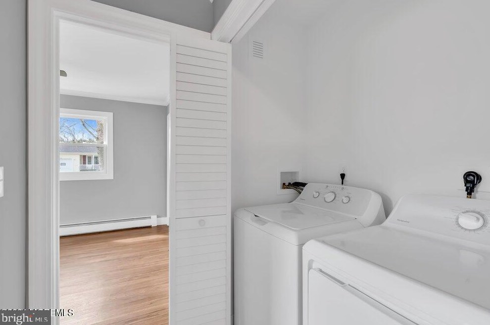 22 Edinburgh Dr, Toms River NJ  08757-4510 exterior