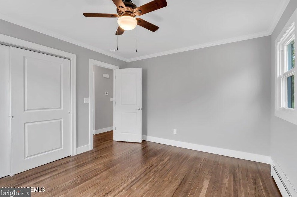 22 Edinburgh Dr, Toms River NJ  08757-4510 exterior