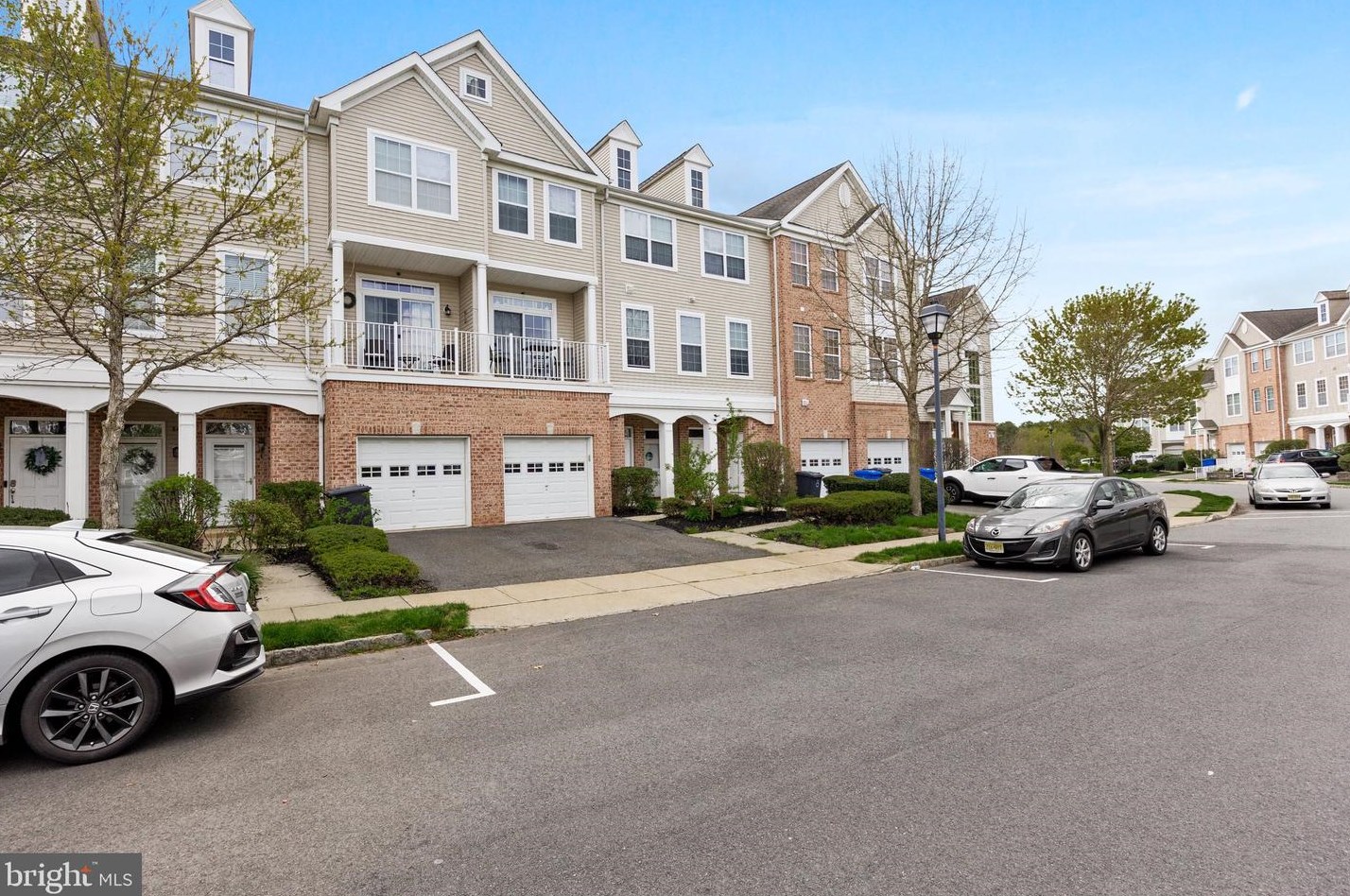 80 Bryce Ln, Cedar Bonnet Island, NJ 08050