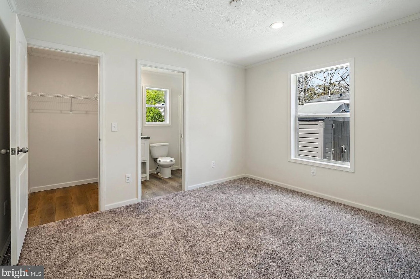 6 Lace Bark Ln, Jackson Twp NJ 08527-3035 exterior