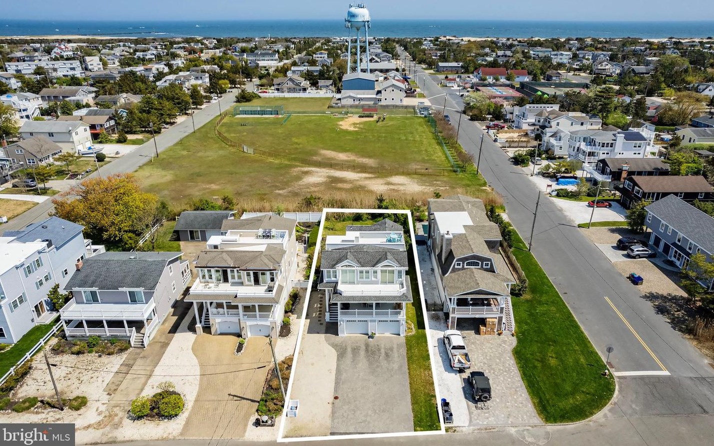 908 Bayview Ave, Barnegat Light, NJ 08006-1432